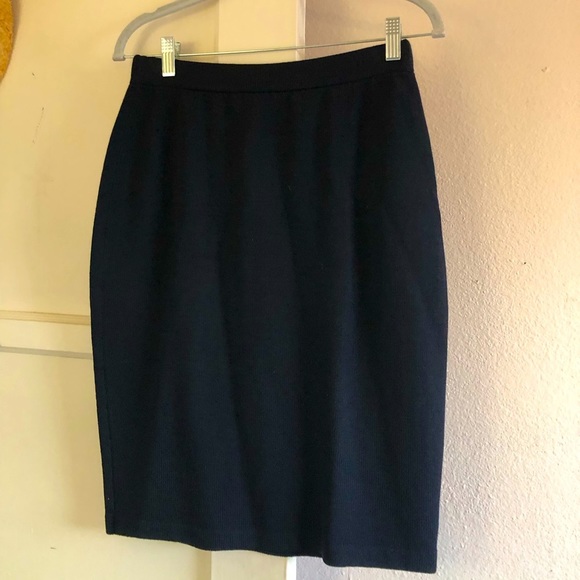 St. John Dresses & Skirts - St JOHN  NAVY BLUE KNIT MIDI SKIRT